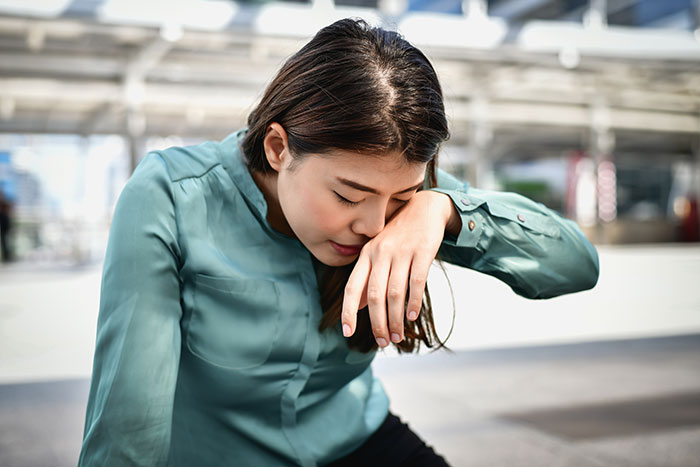 The Wildest Medical Symptoms People Totally Ignore (And Probably Shouldn't)