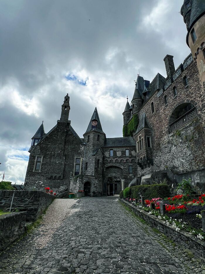 Reichsburg Cochem, Germany: The Castle on a Hill That Steals the Show
