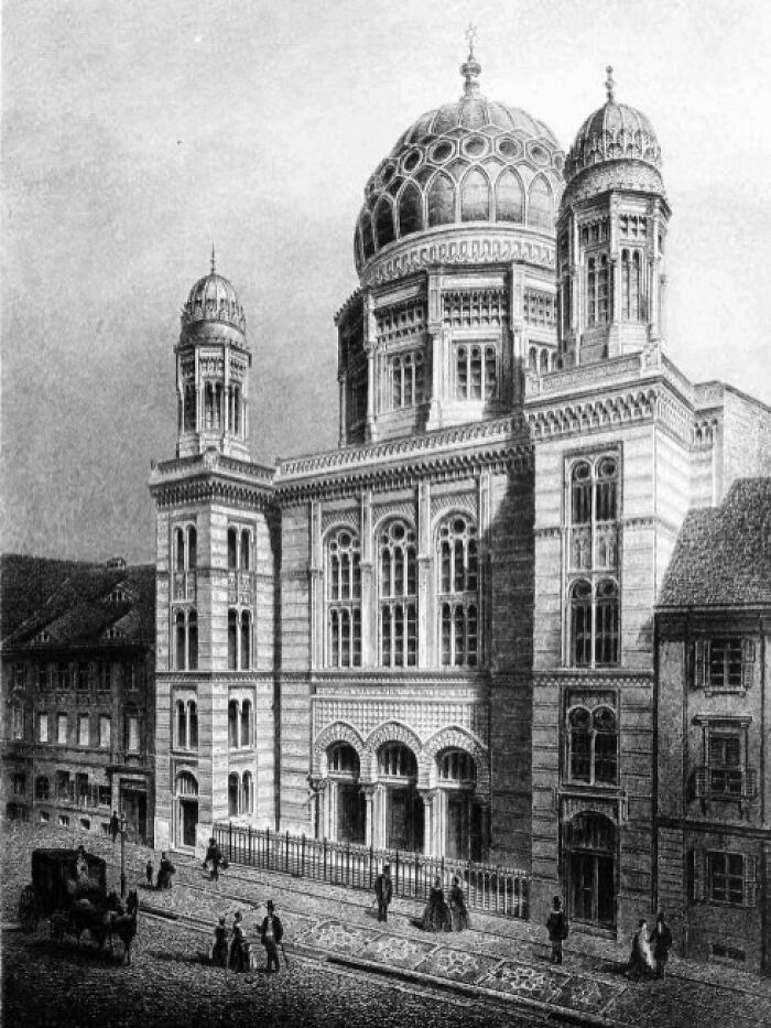 The 30 Wildest Old Buildings You Have to See (Because History Is Nuts)