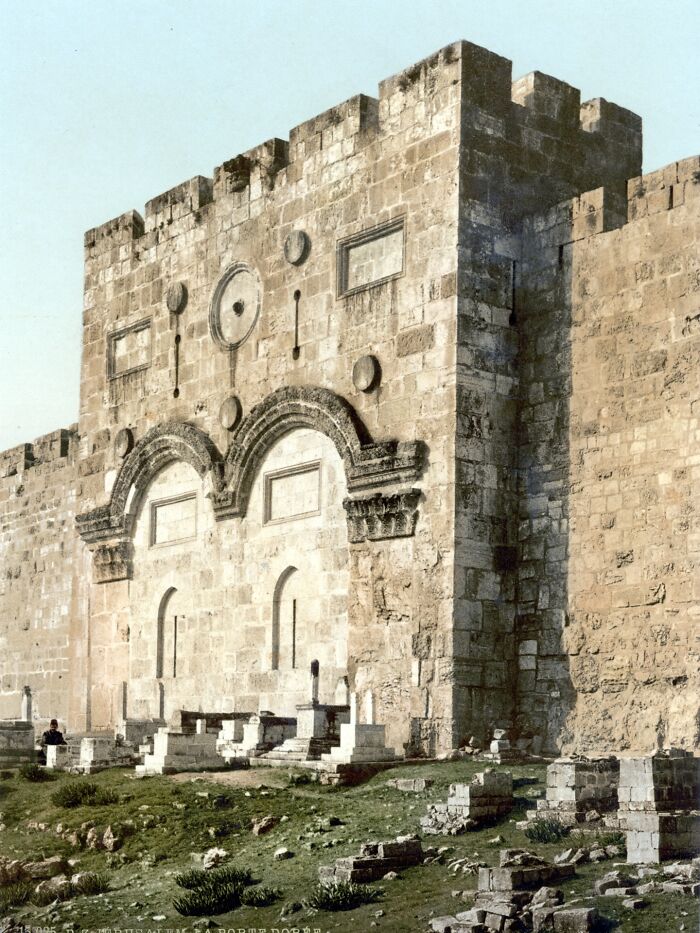The 30 Wildest Old Buildings You Have to See (Because History Is Nuts)