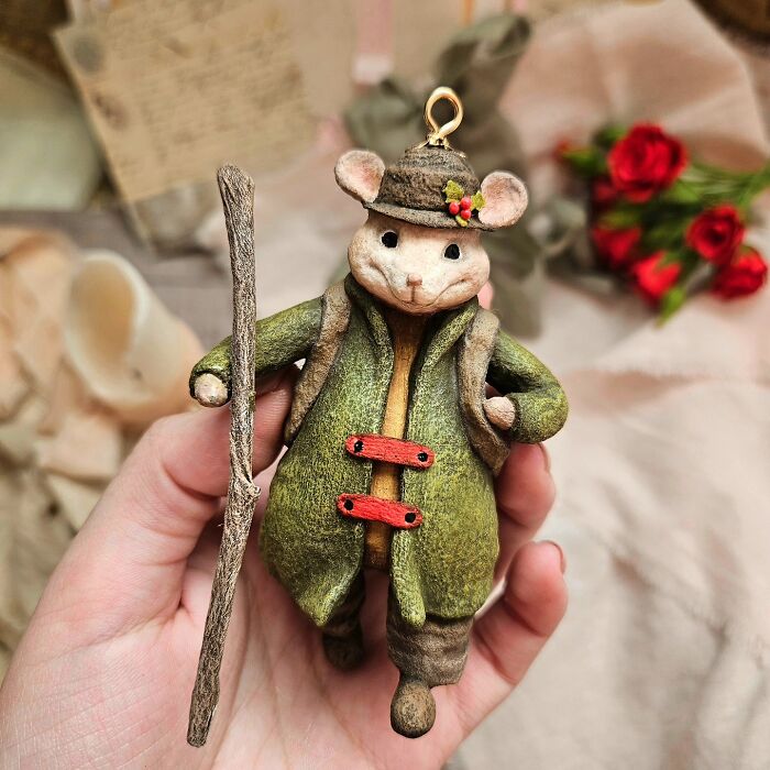 Wait, She Makes These Amazing Sculptures From COTTON?!