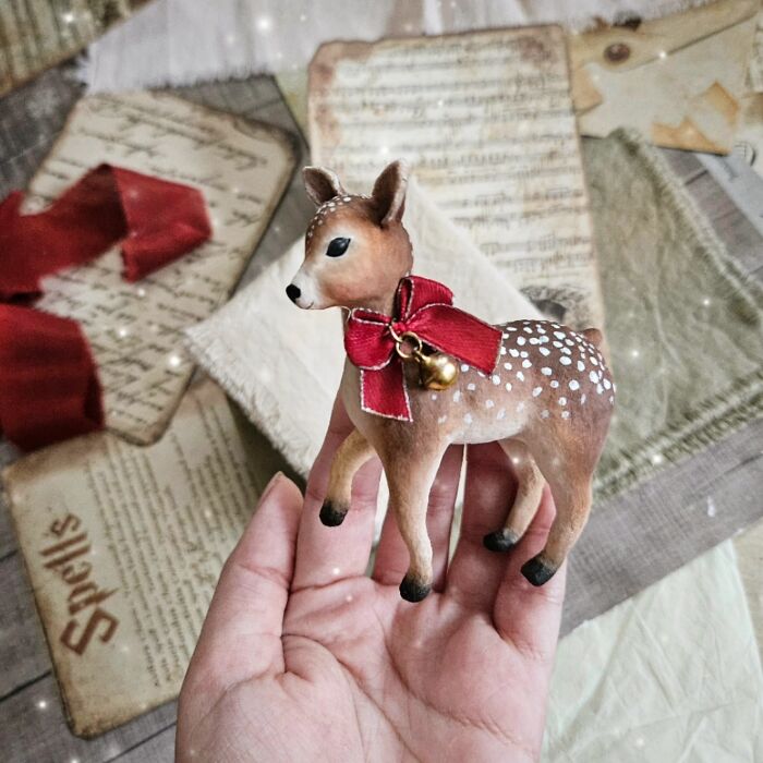 Wait, She Makes These Amazing Sculptures From COTTON?!