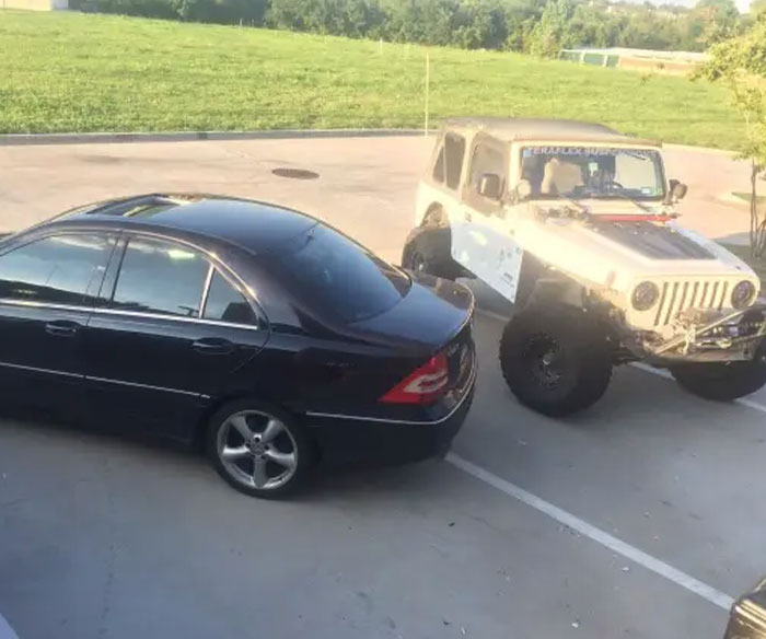 Coworker Parking Skills: 1, Common Sense: 0