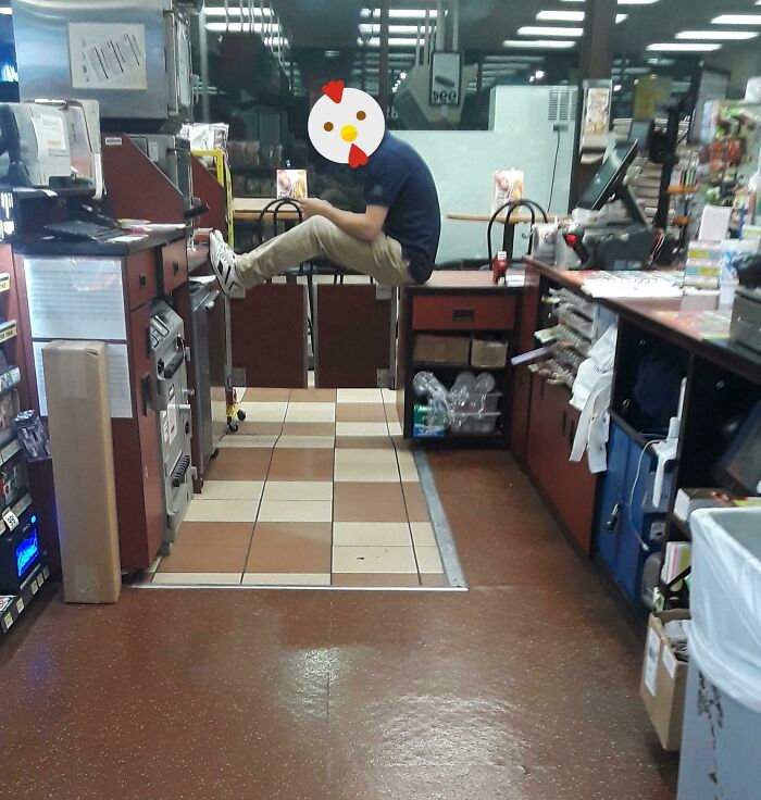 Lazy Coworker Ghosts Me When Customers Line Up