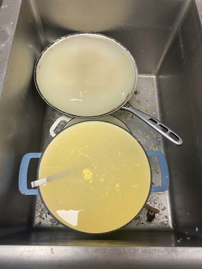 Dishwasher Coworker Leaves Gross Dishes Overnight