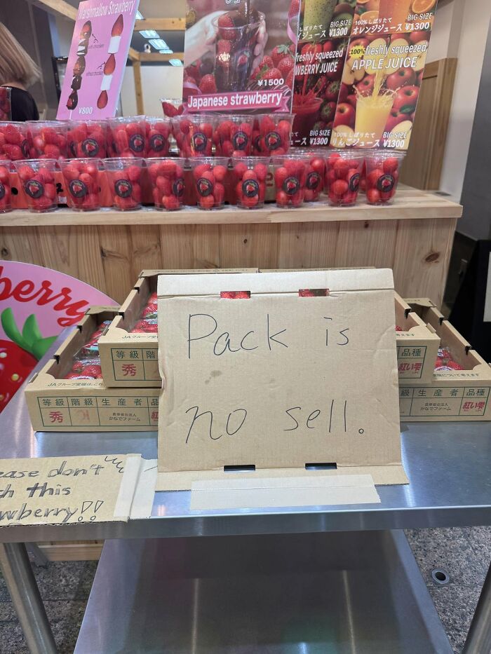 Japan’s English Fails That Are So Good They Deserve Applause