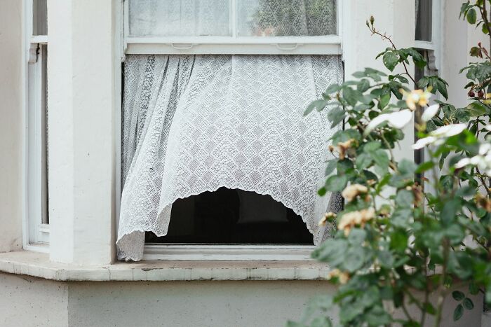 Wait, Babysitters Survived THAT?! 40 Wild Stories from the Job