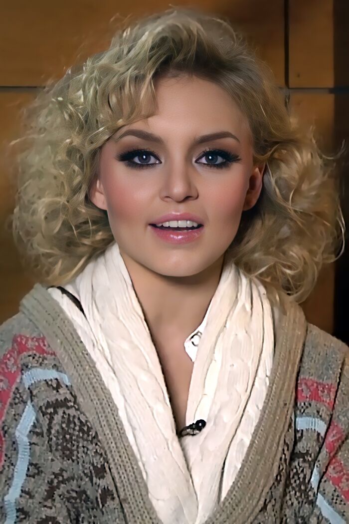 Angelique Boyer, The Telenovela Queen, 38