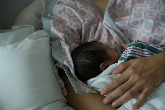 Wait, They Actually Shared These Hospital Creepy Stories?!