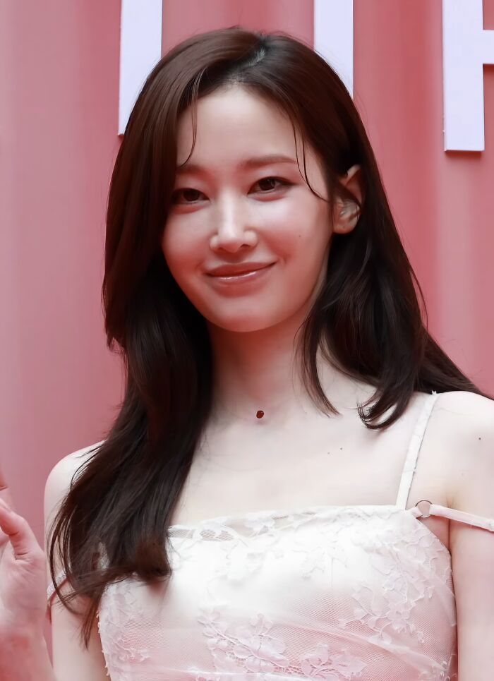 Jeon Jong-Seo: Puppy Parent and Thriller Queen