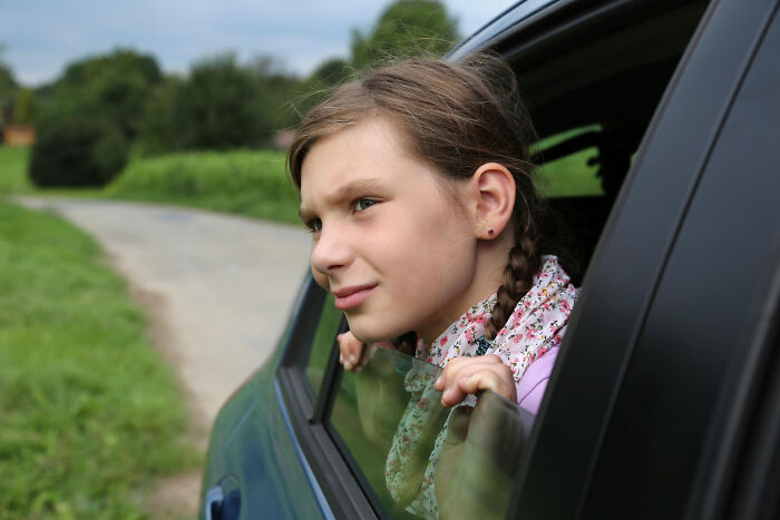 Wait, People Actually Lived Through These Crazy Childhood Moments?!