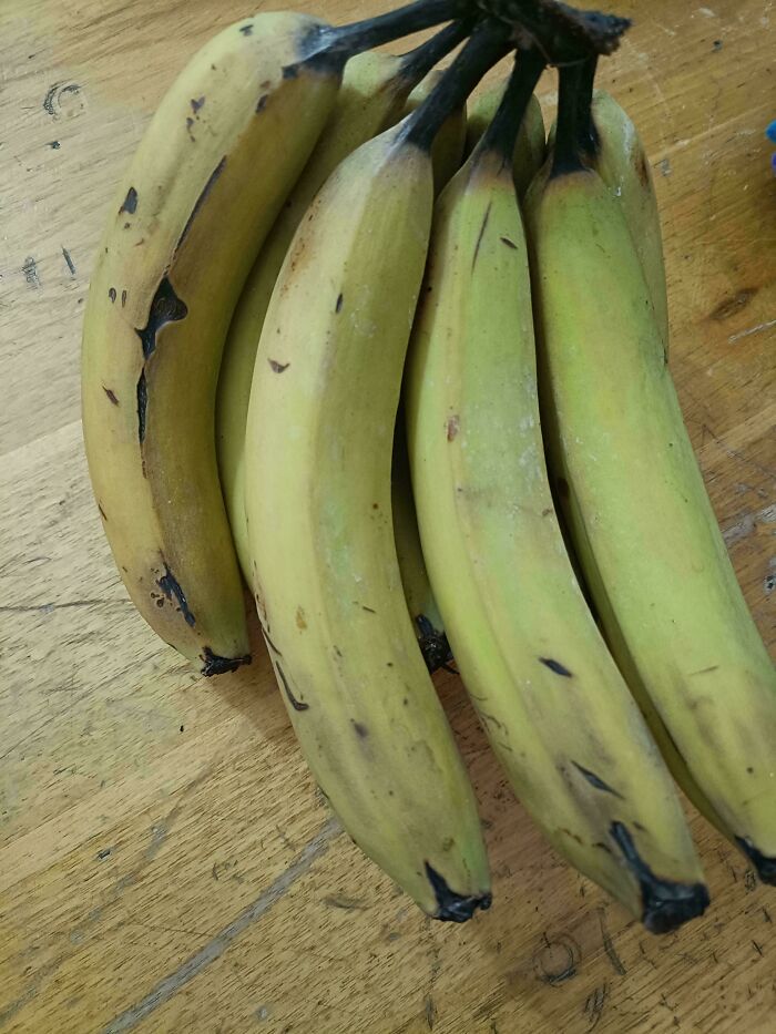 Bananas That Refuse to Ripen After a Month