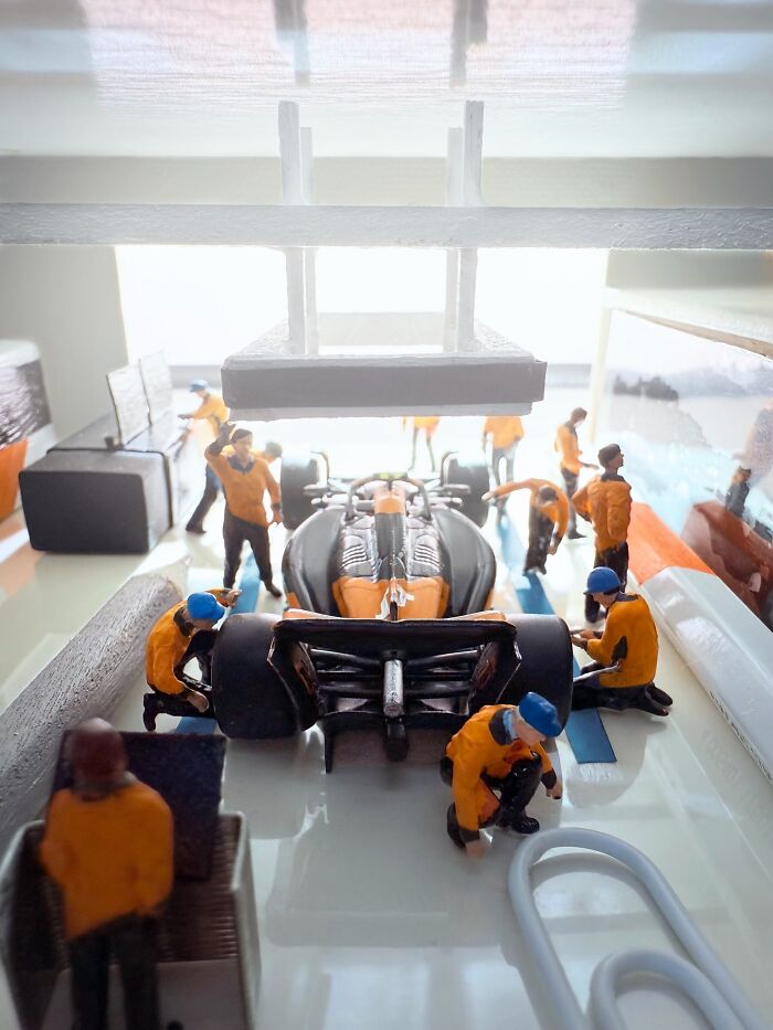 Another Collab! Smartsheet Partners Up with McLaren F1 in Mini Style