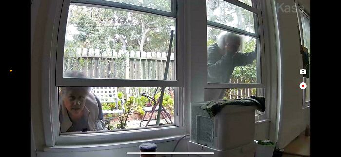 Landlord Caught Creeping, Gave Me 30 Days To Go. Time To Be THAT Tenant