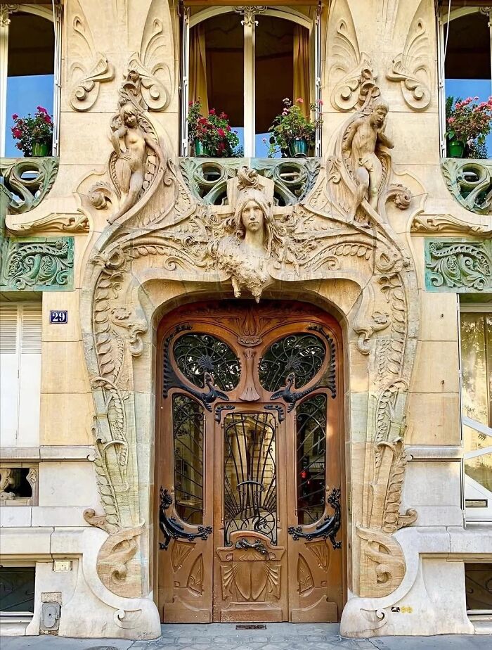 That Parisian Door You Wish Was Yours