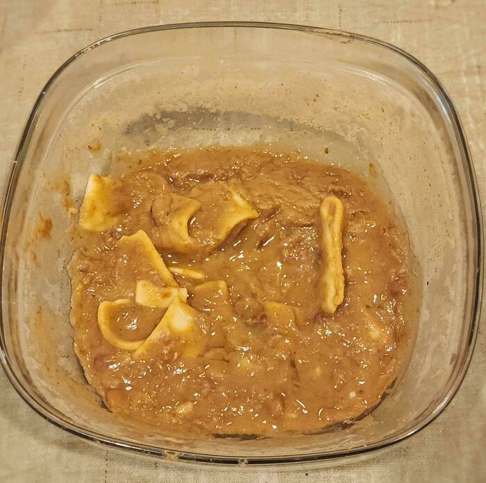 Sick 17-Year-Old’s Soup Brought By Boyfriend: Surprise!