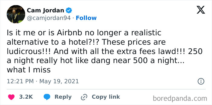 Wait, They Actually Lived Through These Airbnb Fails?!