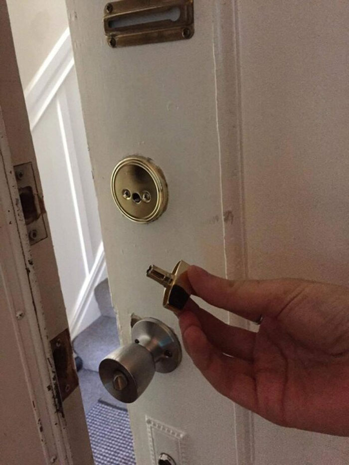 Wait, They Actually Lived Through These Airbnb Fails?!