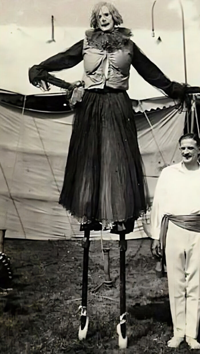 1920s Circus Clown: Nightmare Fuel