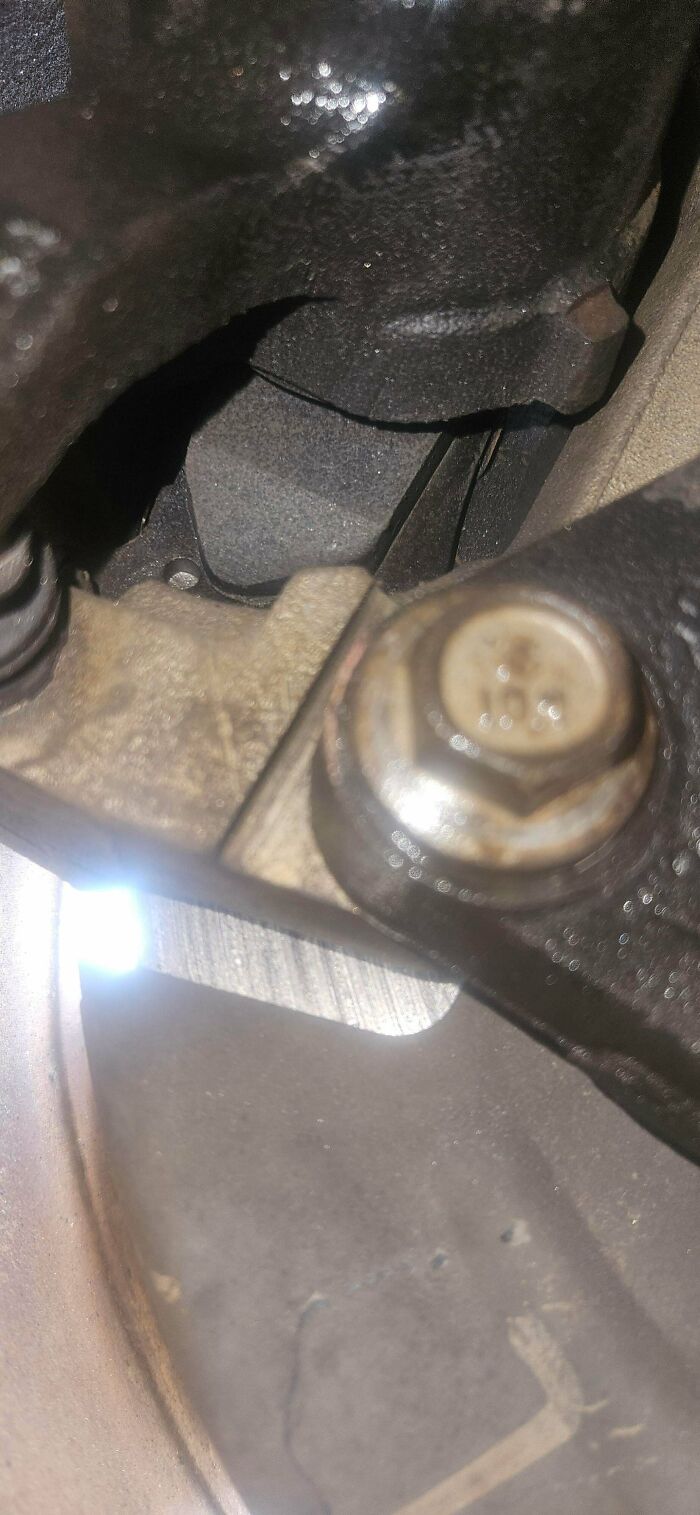 Mechanics Spill The Wildest 'Just Rolled Into The Shop' Stories That’ll Make You LOL