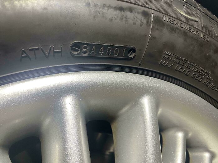 Mechanics Spill The Wildest 'Just Rolled Into The Shop' Stories That’ll Make You LOL