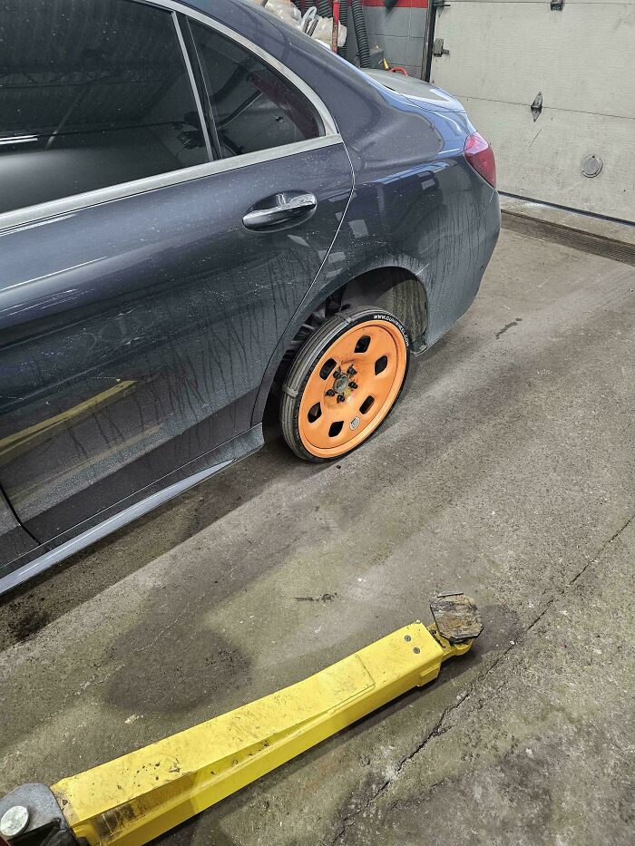 Mechanics Spill The Wildest 'Just Rolled Into The Shop' Stories That’ll Make You LOL