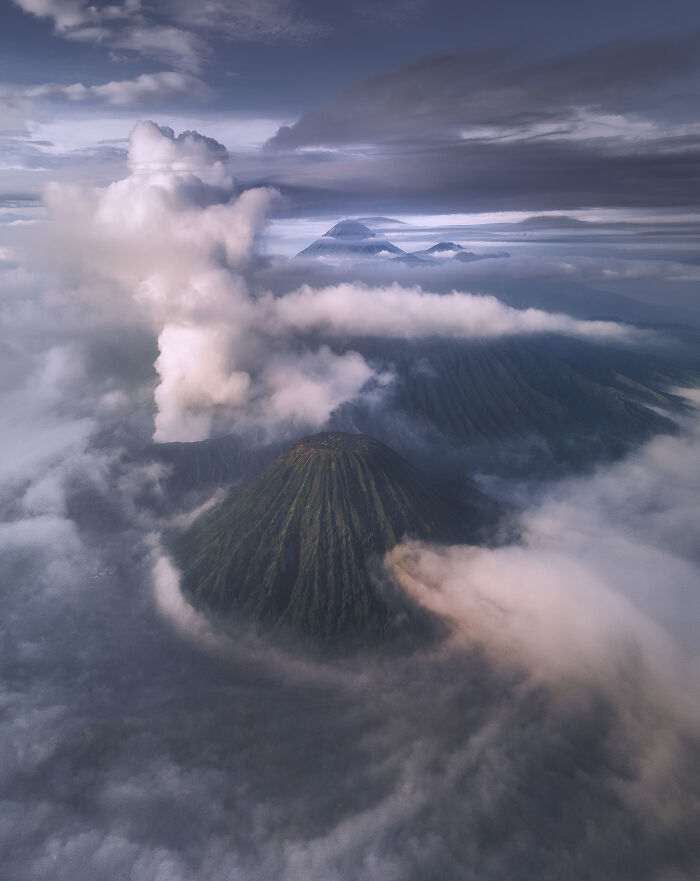 “Earth’s Breath” By Chi Hin Tsoi