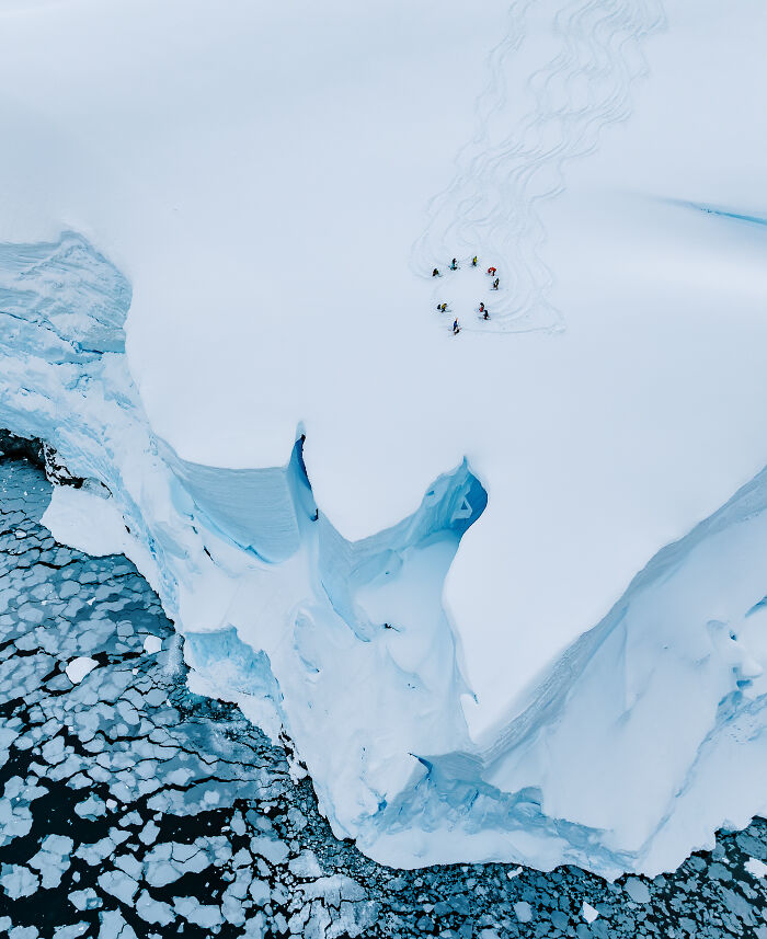 “Tiny Skiers On The Edge” By Tamara Susa