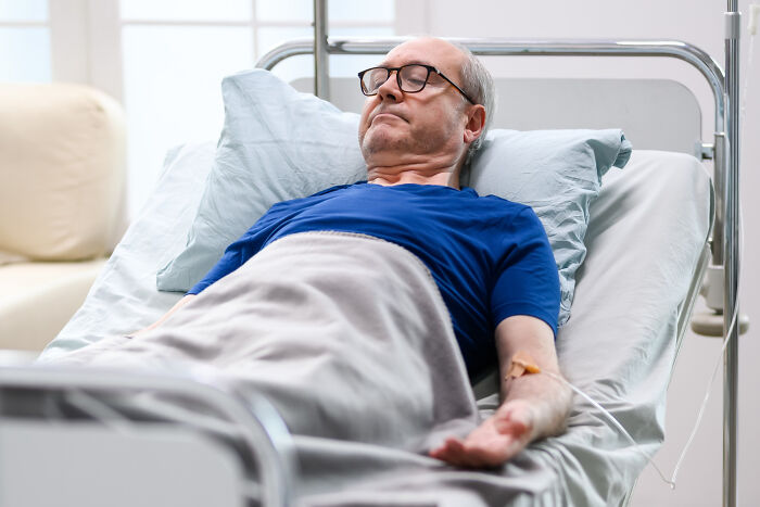 35 Medical Industry Secrets That’ll Totally Make Your Jaw Drop