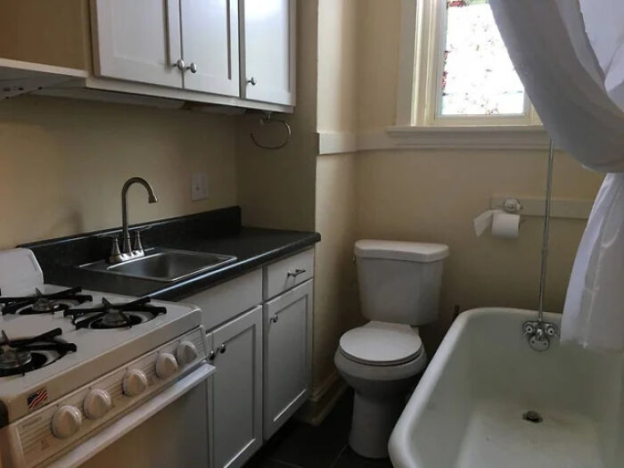 Studio Apartment Bathroom? No Thanks!
