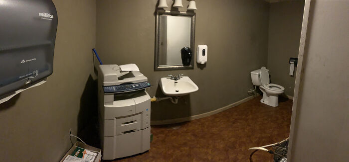 Gas Station Bathroom: What Were They Thinking?