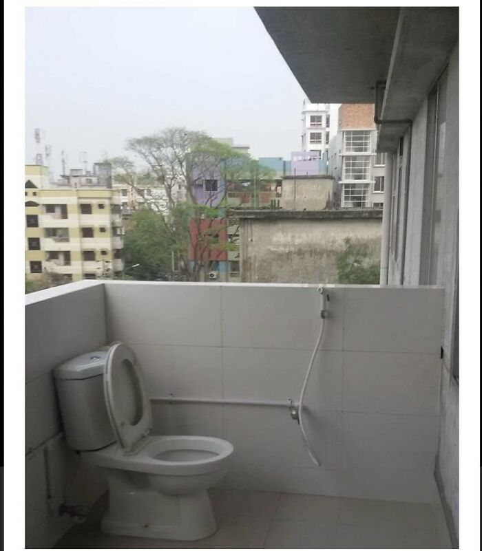 Another Toilet Fail To Brighten Your Day