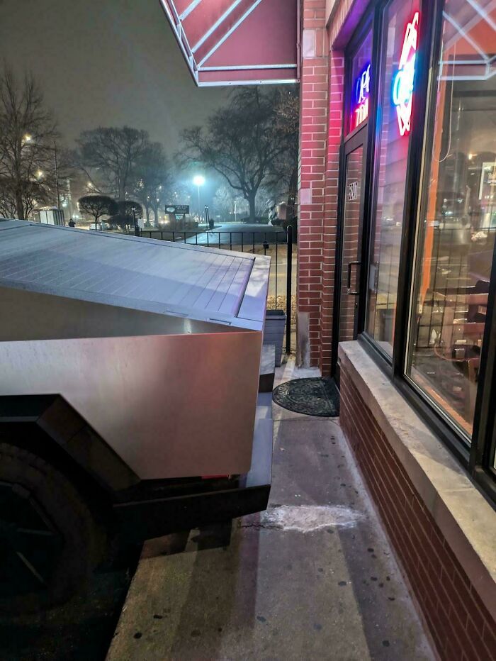 Cybertruck Parked To Block Sidewalk And Business Door — What A Flex!
