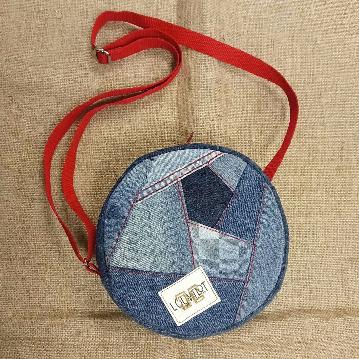 Denim Dream: Round Bags From Old Jeans & Backpacks