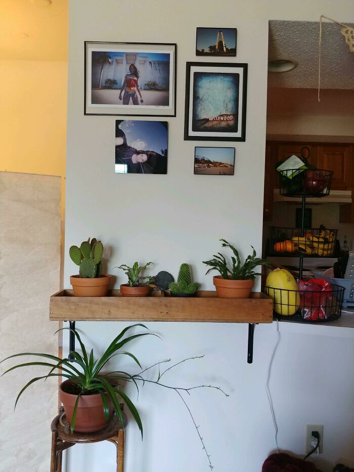 Antique Wood Scrap? Hello, Chic Plant Stand!