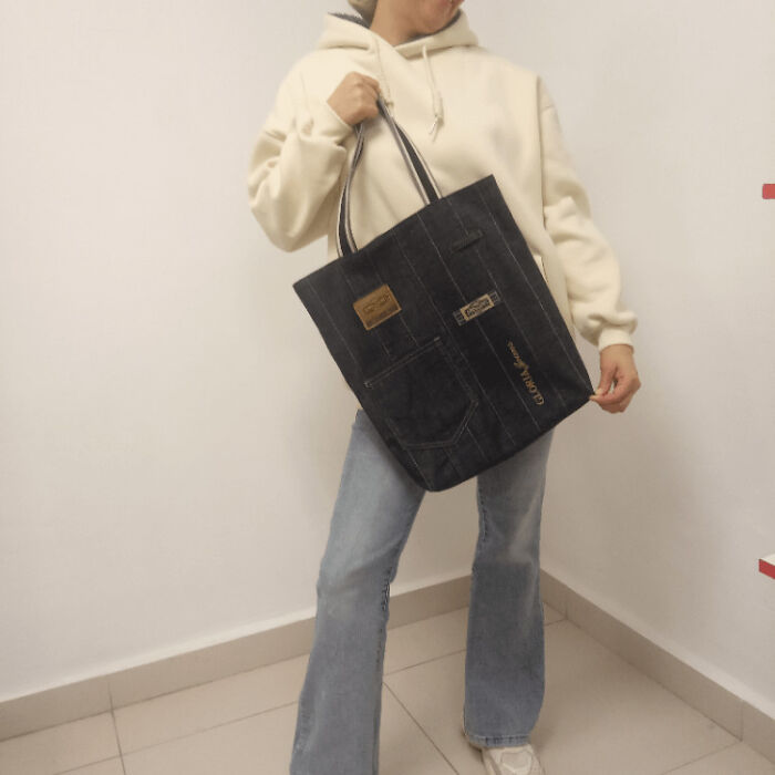 Old Jeans Get a Stylish Second Life As Bags