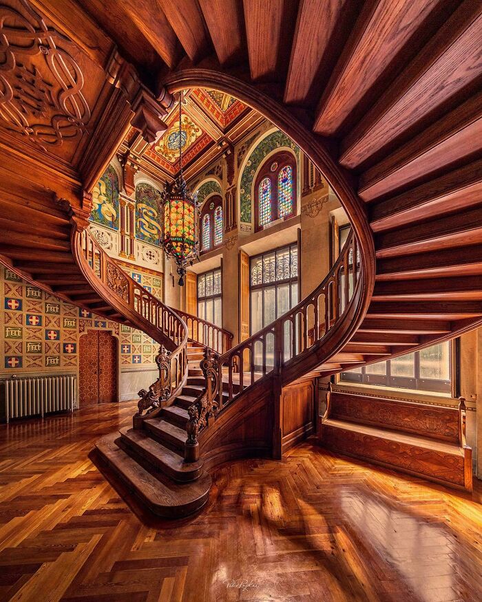 Wait, These Buildings Actually Exist?! 3 Mind-Blowing Architectural Wonders
