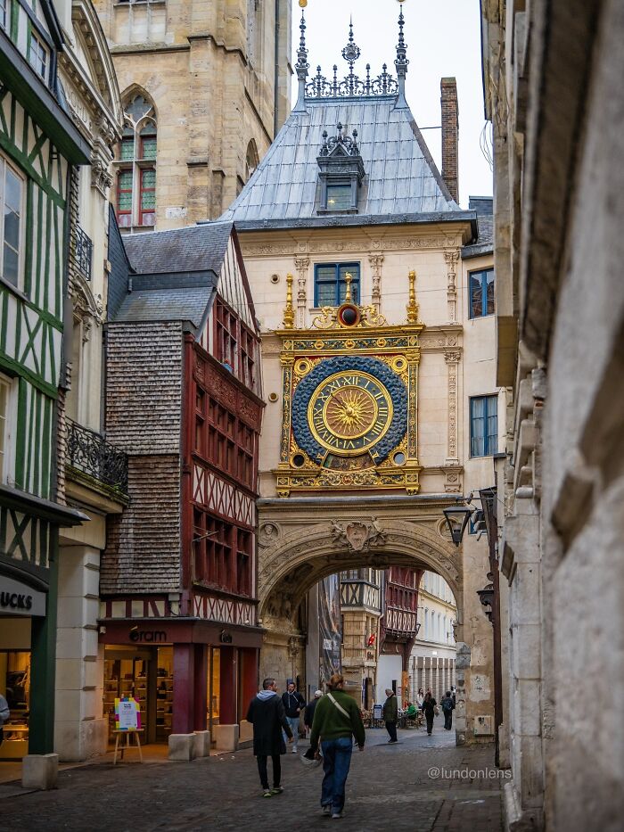 Wait, These Buildings Actually Exist?! 3 Mind-Blowing Architectural Wonders