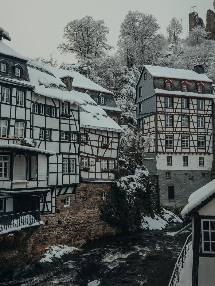 Wait, These Buildings Actually Exist?! 3 Mind-Blowing Architectural Wonders