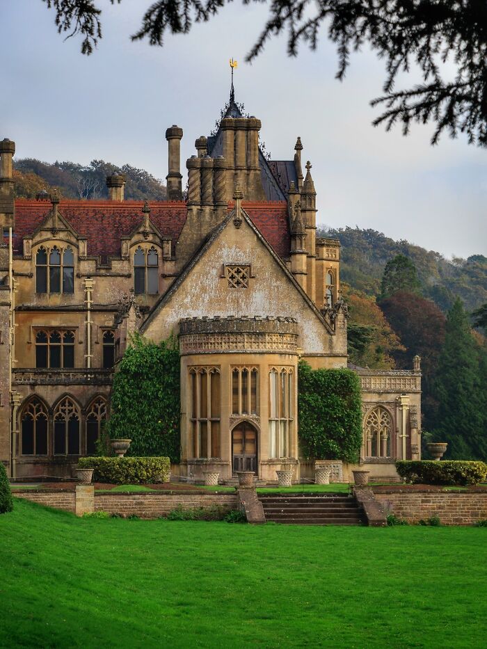 Wait, These Buildings Actually Exist?! 3 Mind-Blowing Architectural Wonders