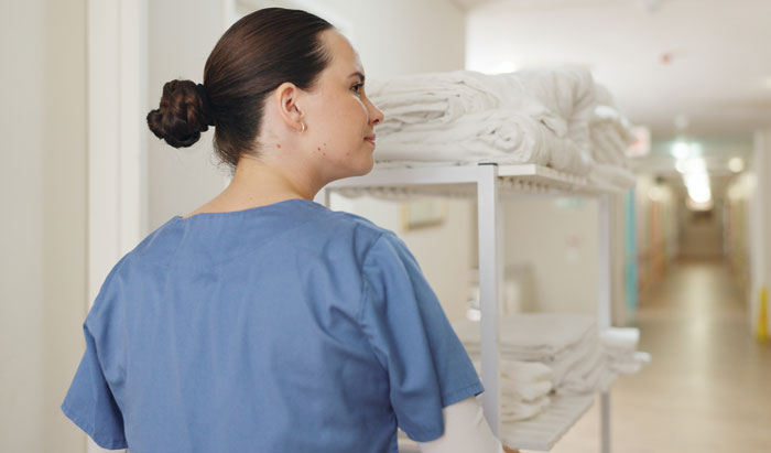 Hospital Secrets Nurses and Docs Swear You’ll Find Mind-Blowing (and Slightly Weird)