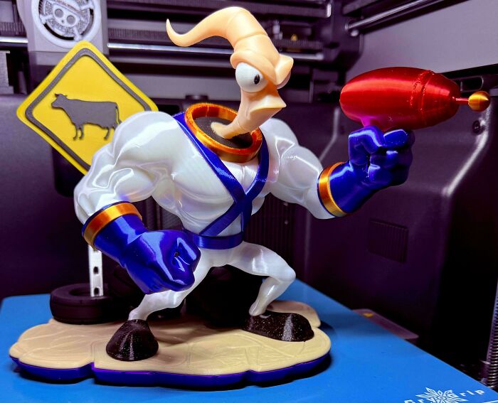 Earthworm Jim With Junk City Base—Just Awesome