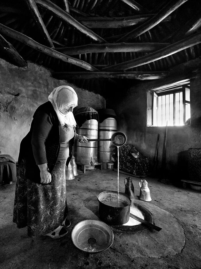 Wait, They Snapped These Magical Moments Before They Vanished? (19 Pics)