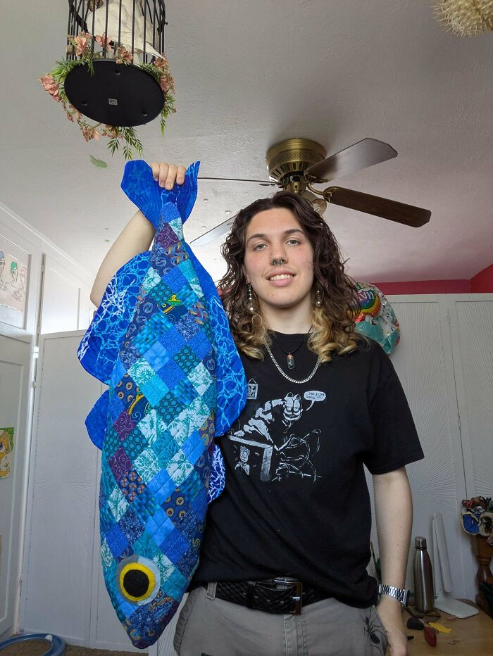 Quilted fish pillow – a perfect mix of cozy and quirky.