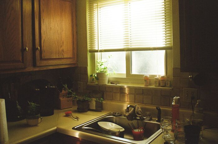 50 Totally Wild Tales of Visiting Friends' Houses Gone Oh-So-Wrong