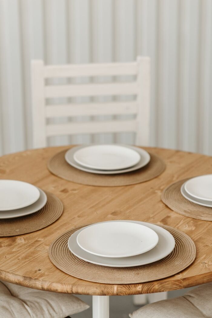 50 Totally Wild Tales of Visiting Friends' Houses Gone Oh-So-Wrong