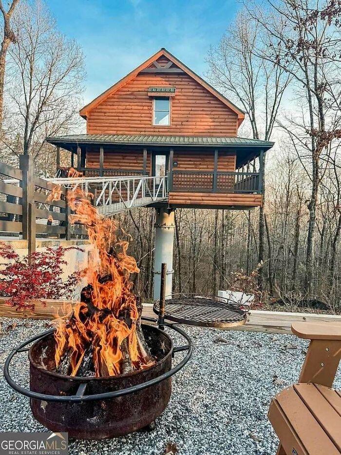 These Real Estate Listings Went WILD and You Have To See Them to Believe It