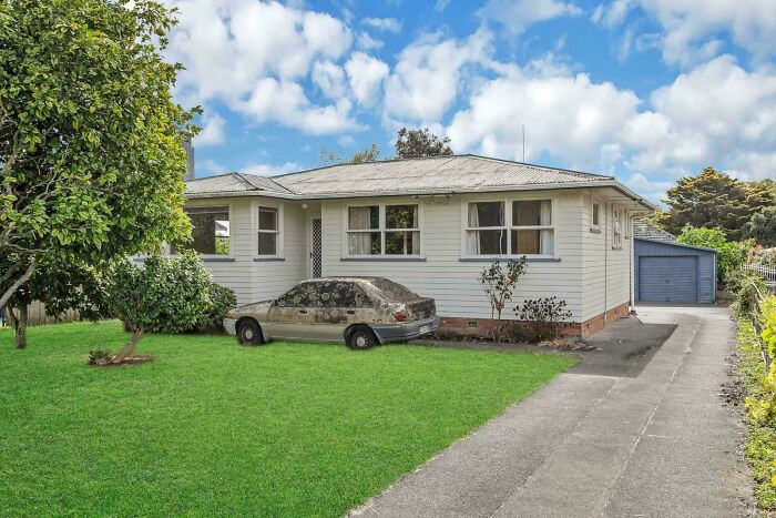 These Real Estate Listings Went WILD and You Have To See Them to Believe It