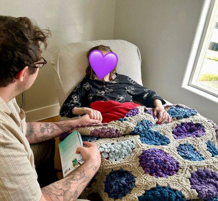 My First Blanket For My Partner’s Mom In Hospice (Emotional!)