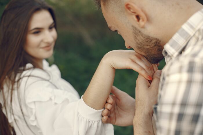 Wait, They Actually Shared That?! 40+ Gynecologist Stories That'll Make You Cringe and Laugh